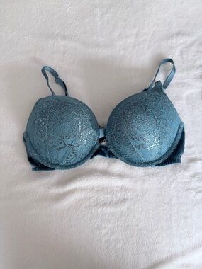 Victoria's Secret Teal Lace Push-Up Bra